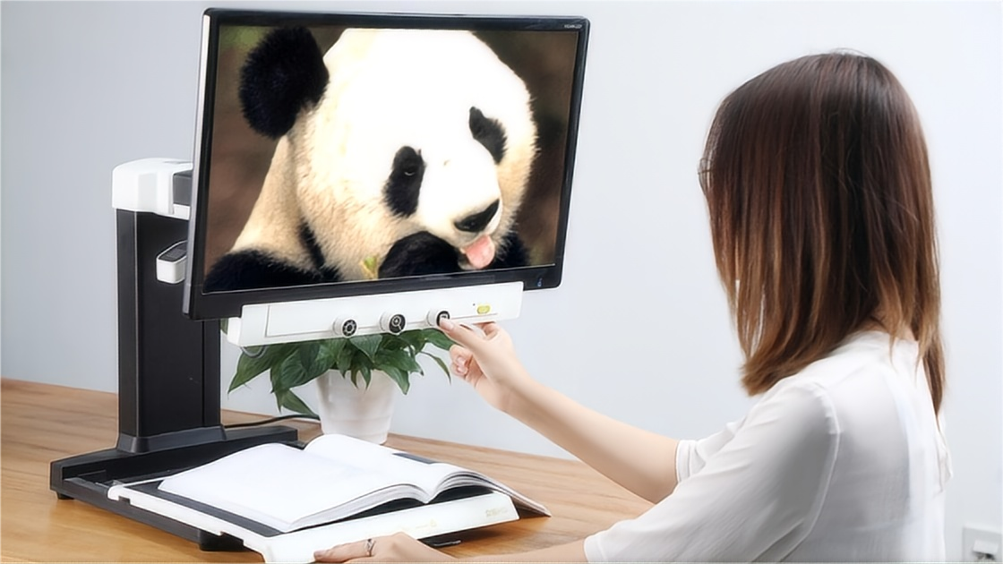 台式电子助视器